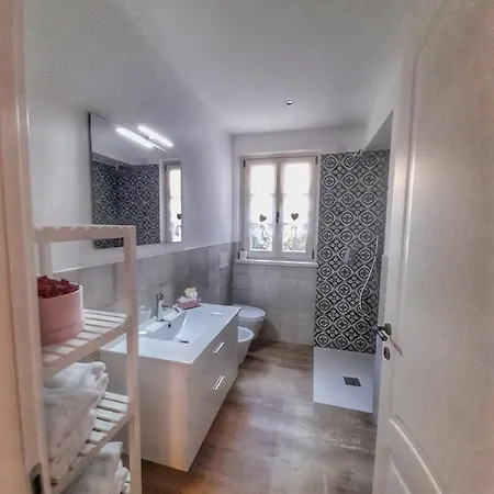 Alessia Apartamento *